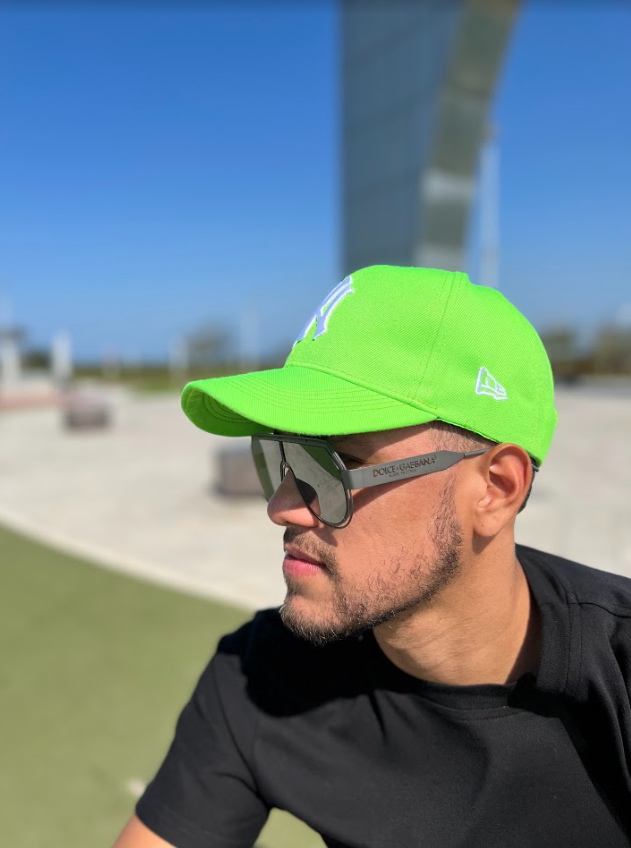 NY UNISEX CAPS GREEN NEON WHITE LETTERS